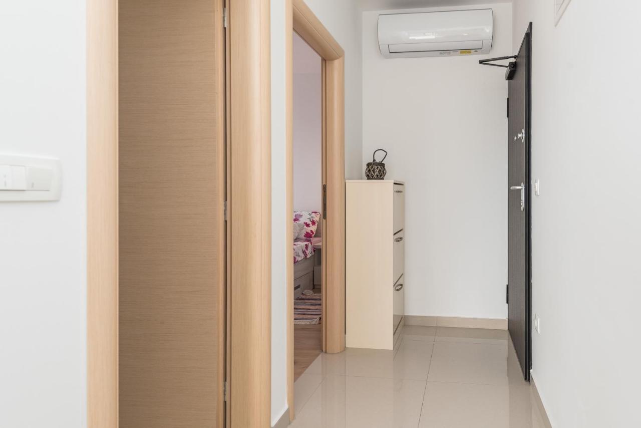 Zoran Brand New Modern Apartments ماندري المظهر الخارجي الصورة